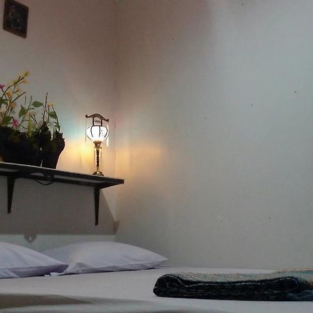 Hotel Adchara Mansion à Chiang Rai Extérieur photo