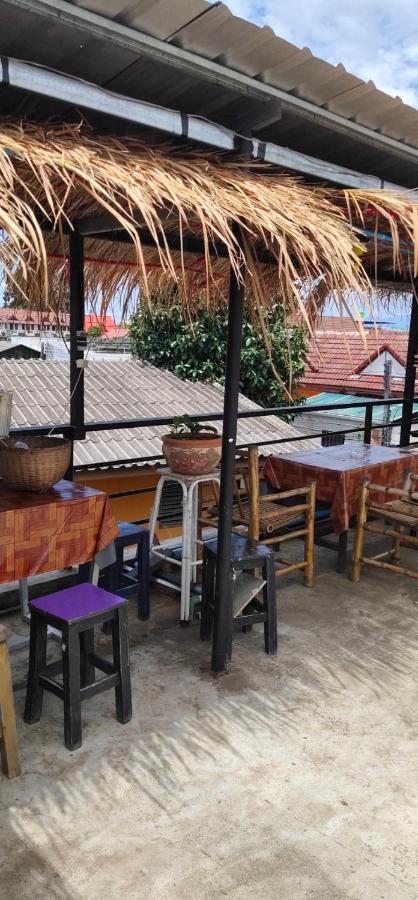 Hotel Adchara Mansion à Chiang Rai Extérieur photo