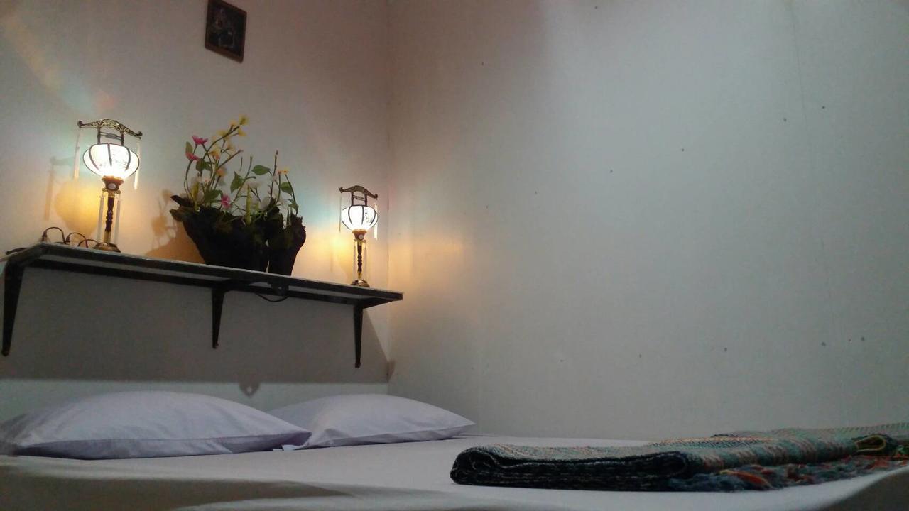 Hotel Adchara Mansion à Chiang Rai Extérieur photo
