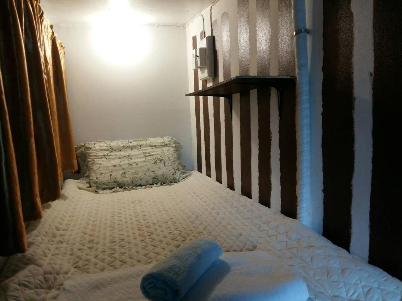Hotel Adchara Mansion à Chiang Rai Extérieur photo